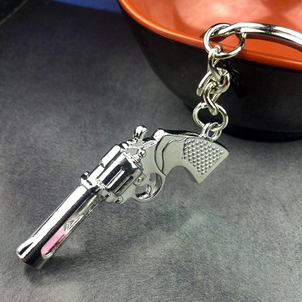 2017 cute metal gun pistol hourglass key chain ring keychain creative
