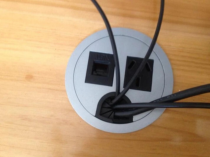 round cable table socket