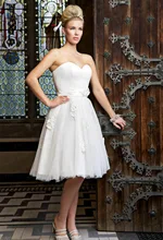 Free Shipping A-Line Sweetheart Sleeveless Wedding Gowns No Train Knee Length Tulle Short Wedding Dress 2015 With Flowers AW359