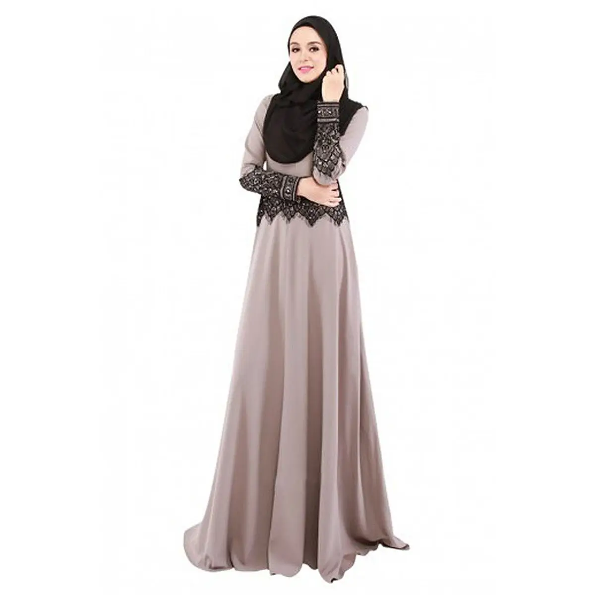 Платье мусульманское длинное. Длинные платья для мусульманок. Платье мусульманское длинное. Длинные платья с длинными рукавами мусульманские. Мусульманские прямые платья длинные.