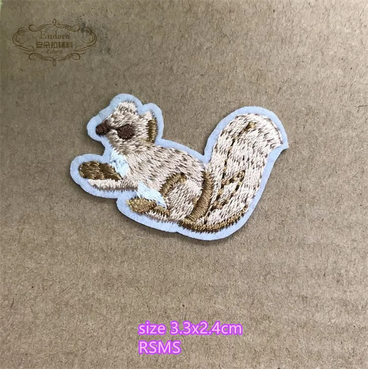  3.3x2.4cm 0.5