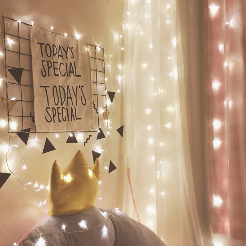 Holiday Garlands 10M 100 Leds String lights AC220V / 110V EU/US plug for Party Bedroom Christmas Wedding Fairy mini lamps UR Holiday Garlands 10M 100 Leds String lights AC220V / 110V EU/US plug for Party Bedroom Christmas Wedding Fairy mini lamps UR