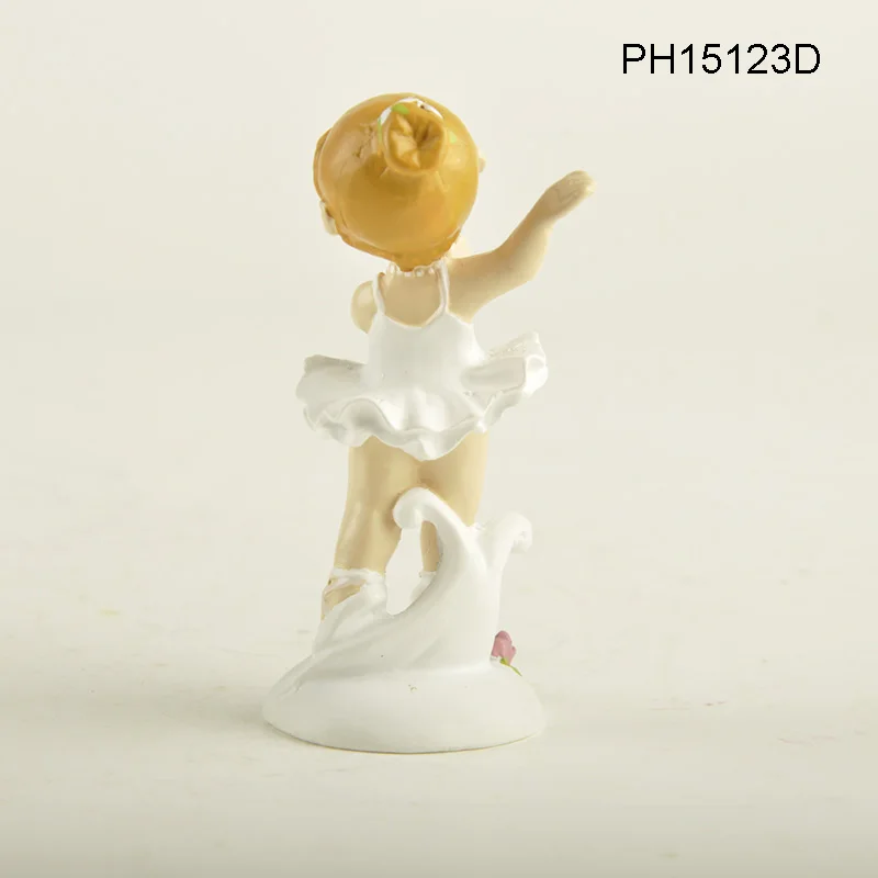 PH15123D (4)