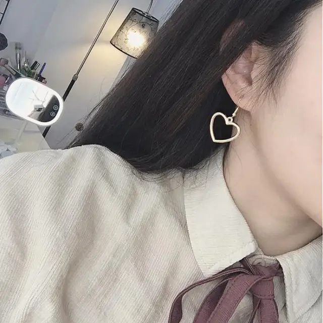 2017 New Hollow Geometry Earrings Heart Sweet Gold Love Earrings Women Gifts Jew 2017 New Hollow Geometry Earrings Heart Sweet Gold Love Earrings Women Gifts Jew