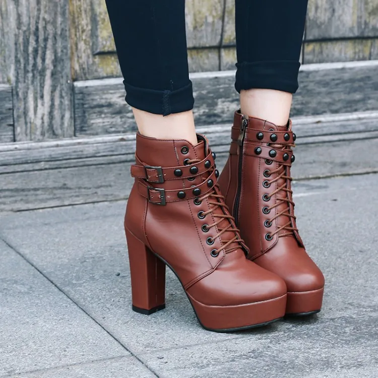 

Big Size 11 12 13 14 15 16 Ma'am Coarse heel Short boots Pure color Metal decoration Fashion boot barrel High heel boots