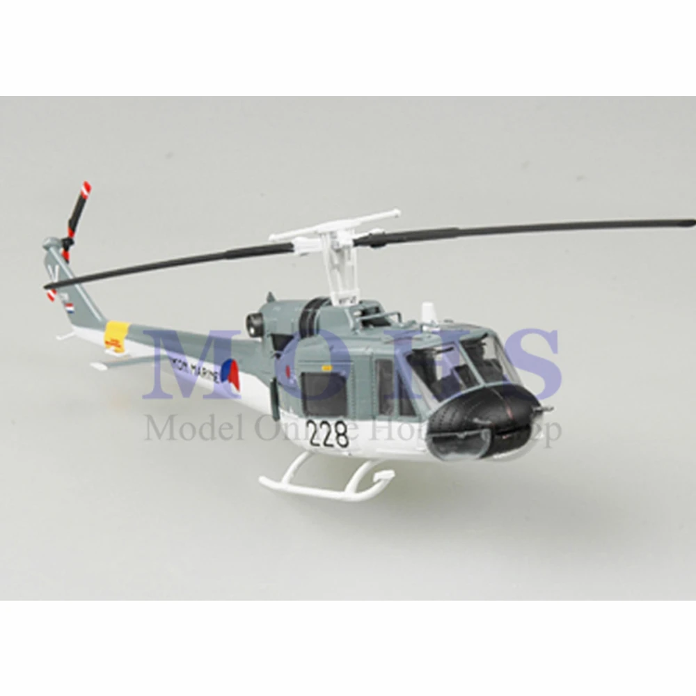 Модель 36918 года собранная модель завершена вертолета UH 1 Dutch Королевского