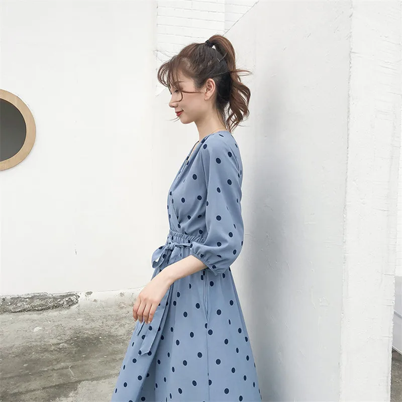 

2019 Summer New Fashion Woman Dress Point Chiffon V Neck Stretch Dress