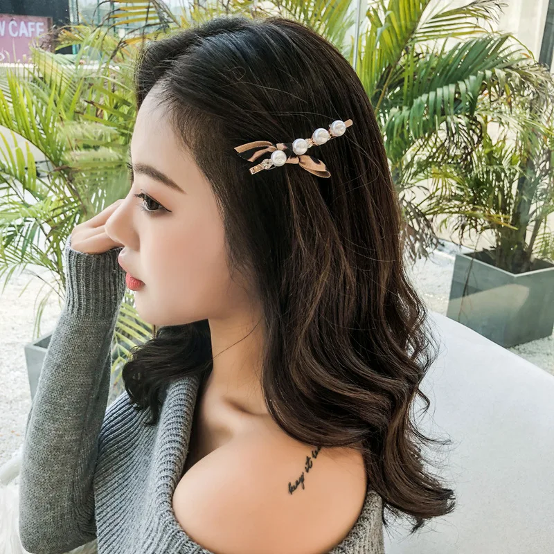 

Pearl Barrettes with Leopard Bowknot For Women Ladies Elegant Rhinestone Hair Pins Valentine's Day Hair Accessories Good