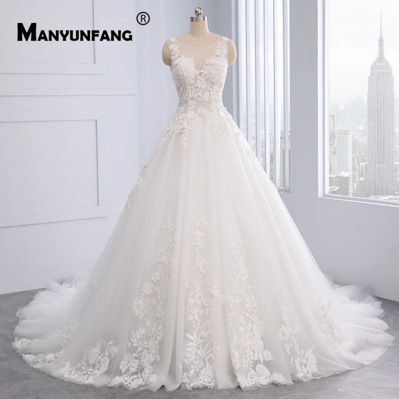 MANYUNFANG Elegant New Design Brides Dresses For Weddings Luxury 3D Flowers Crystal Wedding Dress Buttons Robe Mariage Femme MANYUNFANG Elegant New Design Brides Dresses For Weddings Luxury 3D Flowers Crystal Wedding Dress Buttons Robe Mariage Femme
