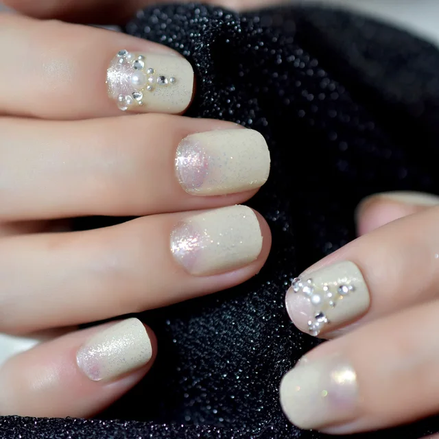 Pretty 24 Designer Nail Kit Light Gold Glitter Small Fake Nails Pretty 24 Designer Nail Kit Light Gold Glitter Small Fake Nails For Fingers Rhinestones