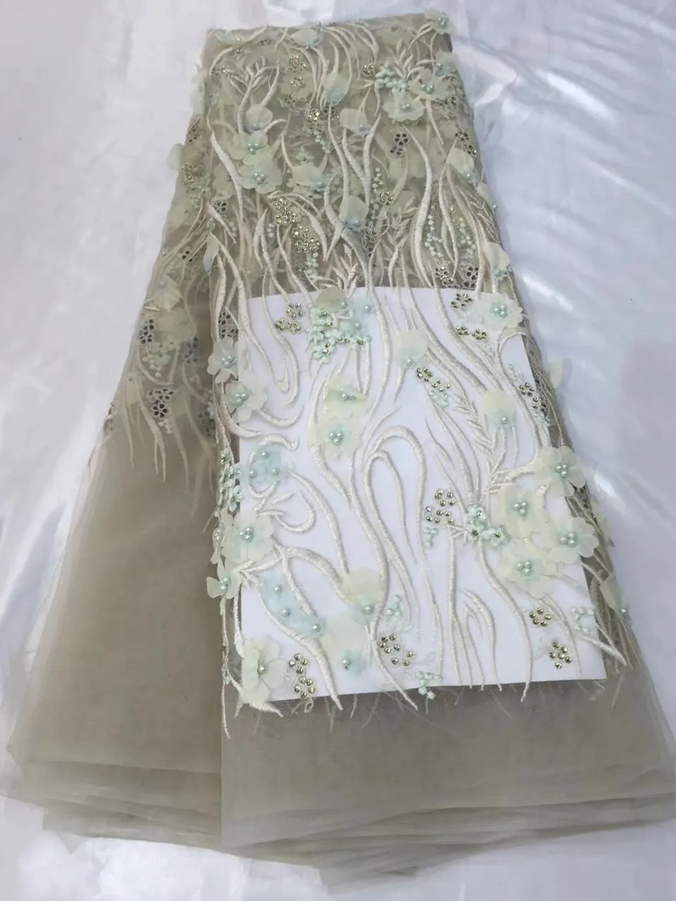 

Hot sale 3d flower African French Tulle Net Lace Fabric with Beads and stones Latest Nigerian Wedding African Lace Fabrics