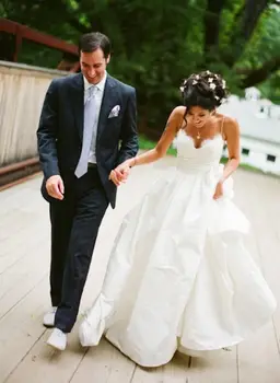 

Backless Vestido De Noiva Wedding Dresses A-line Spaghetti Strap Taffeta Lace Beach Boho Dubai Arabic Wedding Gown Bridal