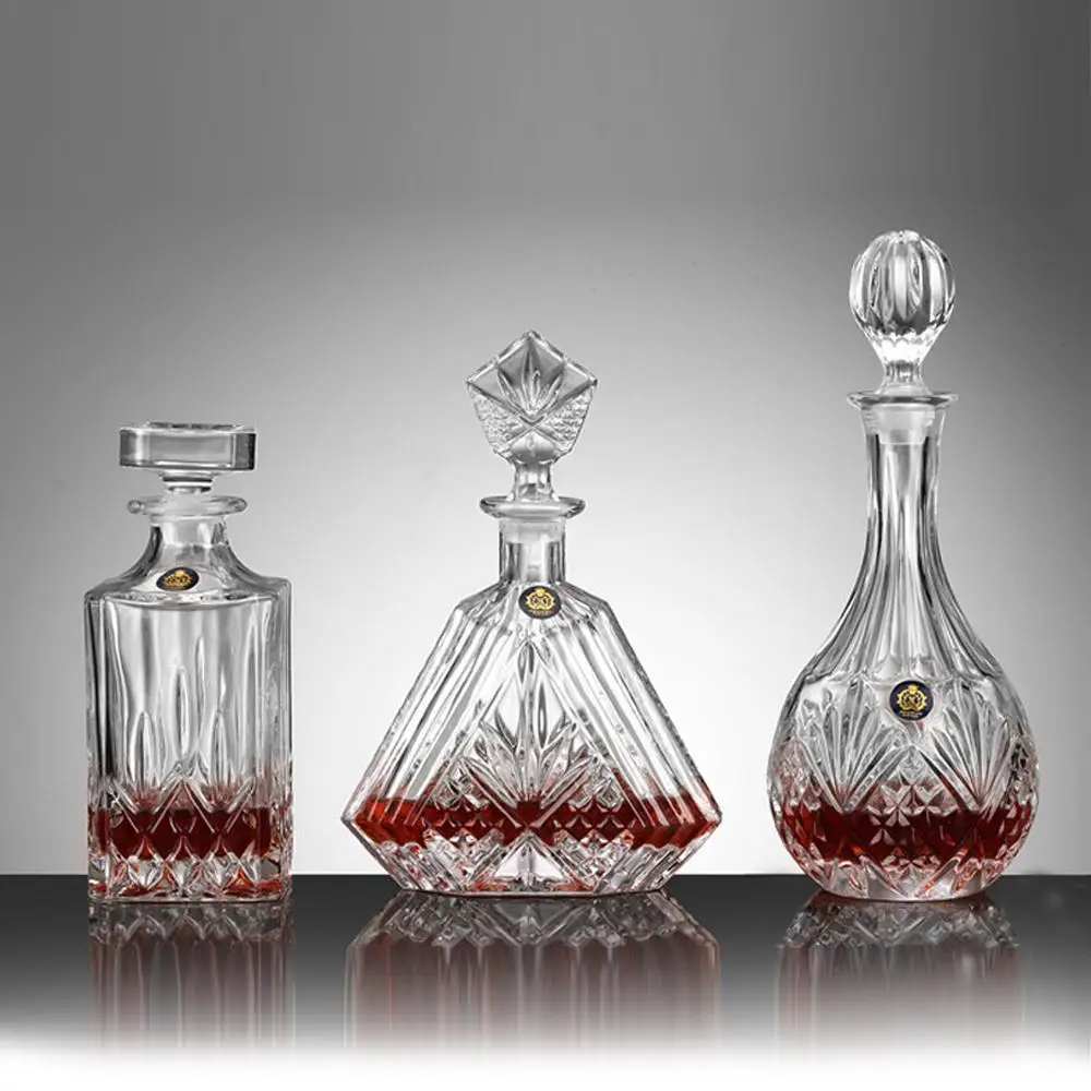 Графины стекло купить. Графин Glass Whisky Decanter.. Графин стекло 1000 мл LR в29334. 27444 Графин 1000мл стекло LR. Штоф хрусталь Moser.