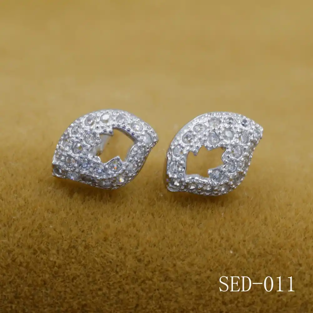 Новый Бесплатная доставка изделия действительно 925 серебро клевера серьги круглые набор циркон цветок и листья серебряные серьги