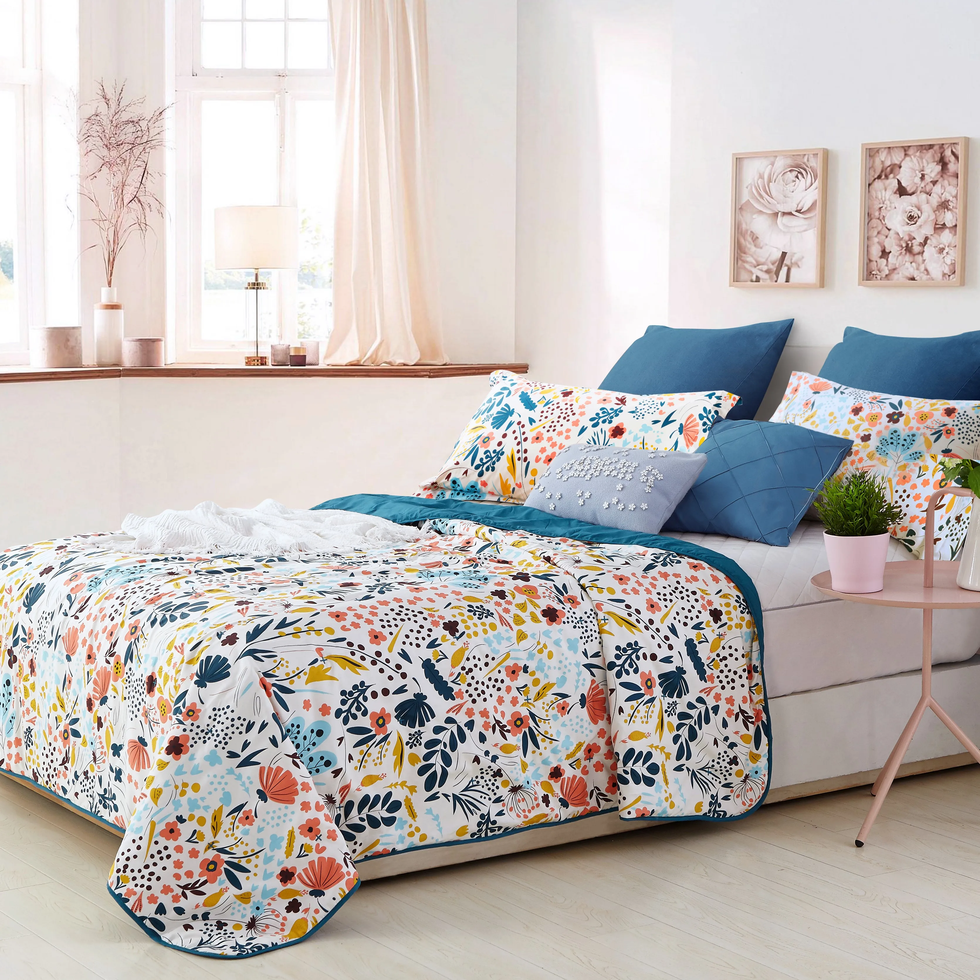 Colored Flower Pattern Coverlets Comfortable Duvet Quilt Cover