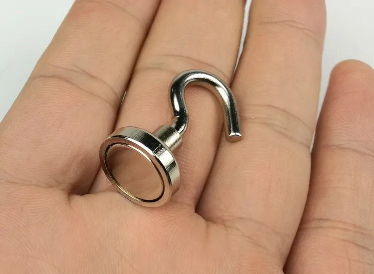 7506