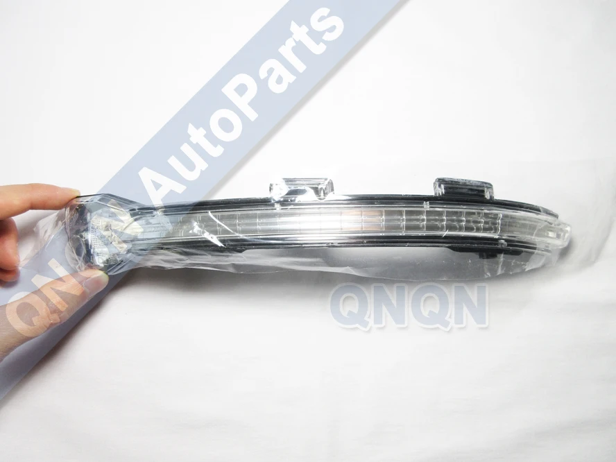 

QNQN RearView Side Mirror LED Turn Signal Light Signal Lamp for VW Golf MK7 Touran 15-, 5GD949101L, 5GD949102R