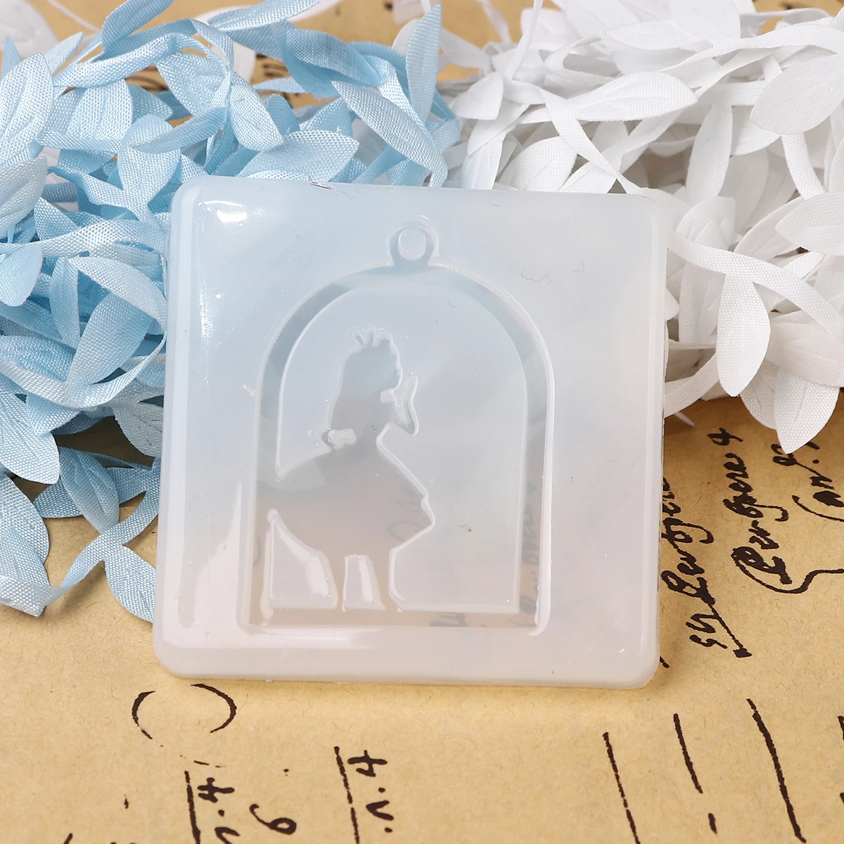 

Silicone Resin Mold For Jewelry Making Birdcage White Girl 58mm(2 2/8") x 58mm(2 2/8"), 1 Piece