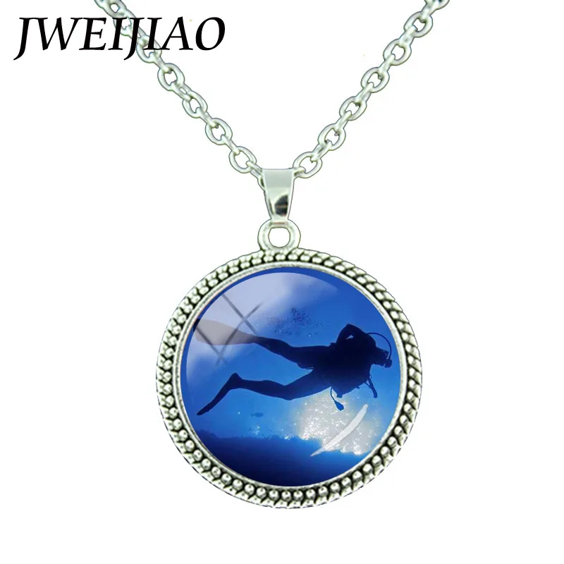 

JWEIJIAO The diver Necklace Deep Water Endangered Species Marine Animals Seals Adnd Whales Necklace Jewelry Kid Gift OC63