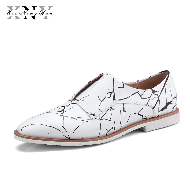 

XiuNingYan Women Flats Casual Spring Shoes Genuine Cowskin Leather Sneakers Flat Sruare Toe Handmade Retro Brogue Handmade Shoes