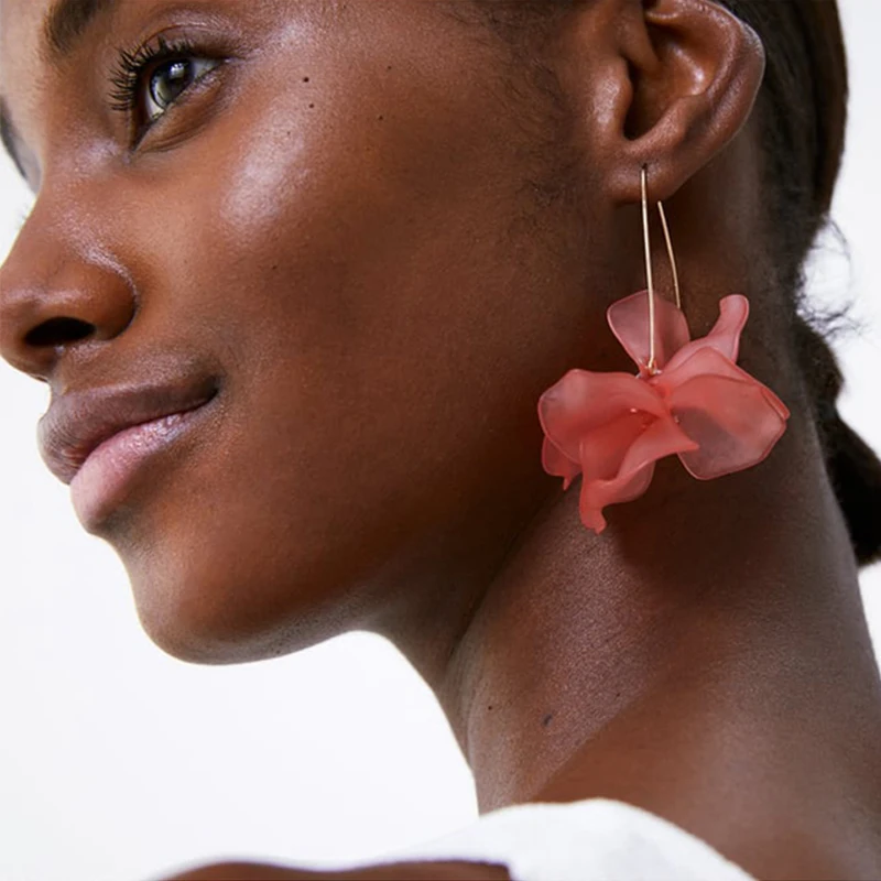 

Floral Pendants Women Hook Earrings 7 Colors Creative Deisgn Earrings 2019 Lovely Flower ZA Drop Earrings for Girls ET1079