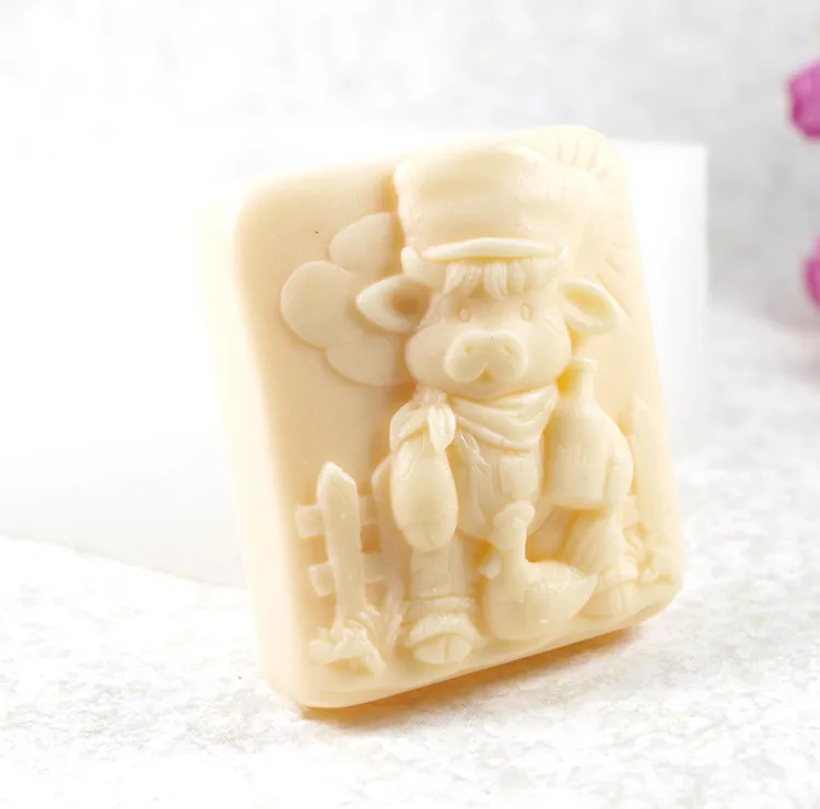 Pig Mold S480 Craft Art Silicone 3D Soap Mold Craft Molds DIY Handmade Candle Molds