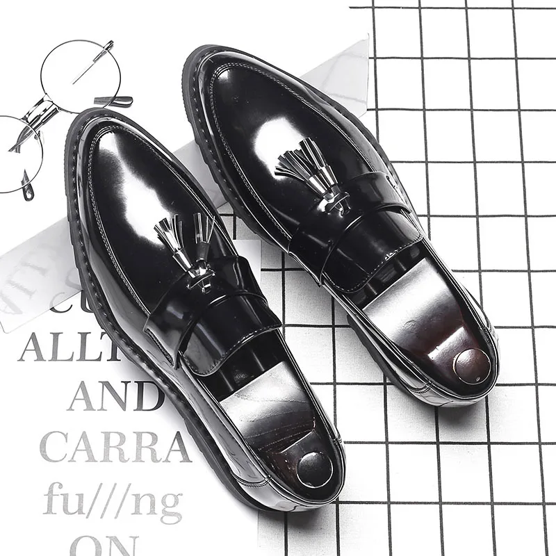 M-anxiu British Fashion Patent Leather Men's Shoes Personality Tassel One Foot Leisure Outdoor Classic Popular Lazy Party Shoes