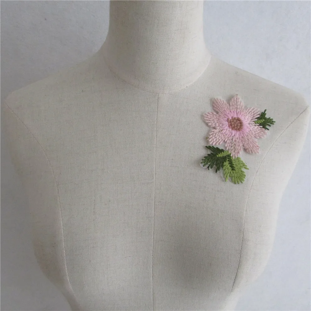 

New Arrival Embroidered Floral Lace Neckline Neck Collar Trim Clothes Sewing Applique Embroidery edge 1pcs sell YL540