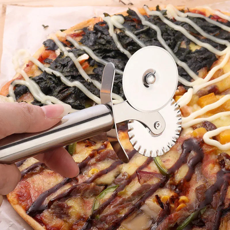 

Kitchen Noodle Making Tools 2 in 1 Stainless Steel Dual Wheel Pasta Cutter Slicer Pastry Pizza Cutters