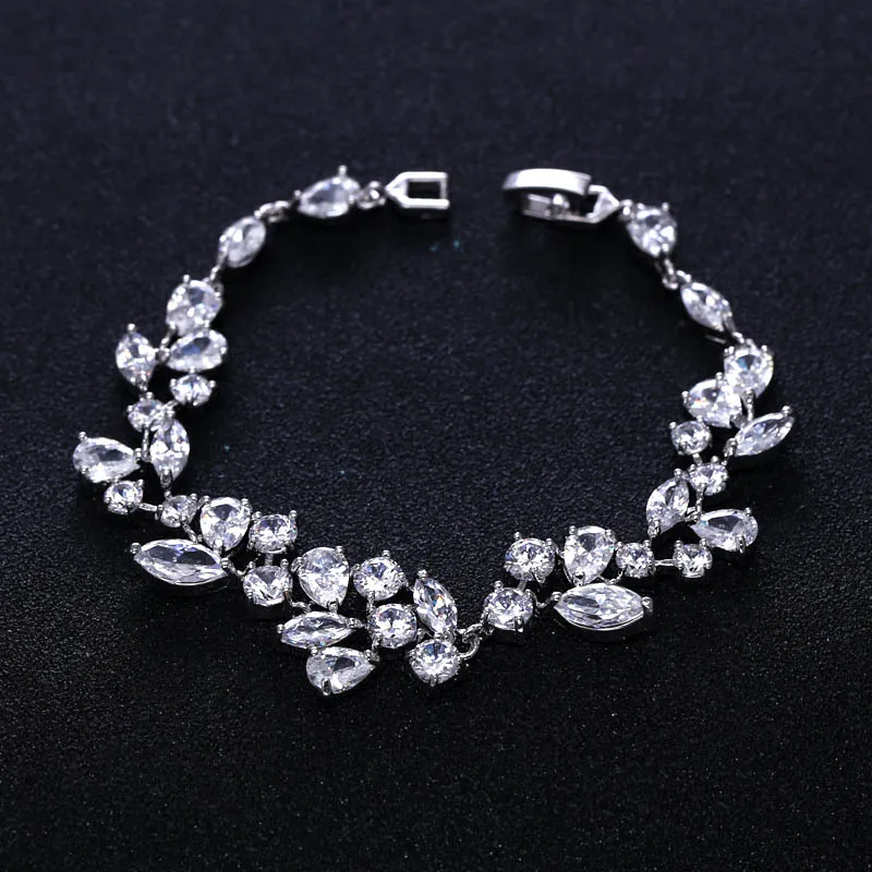 

JaneKelly Design Marquise cut AAA+ Cubic Zirconia Fashion Flower Bracelet JK0005