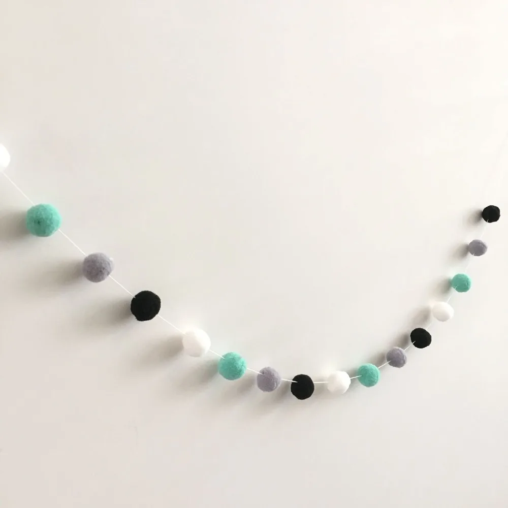 

Home Decor Hanging Nursery Balls Pom Pom Garland Nordic Felt String Handmade Kids Children's Room Wall Ornament Decorative Gifts