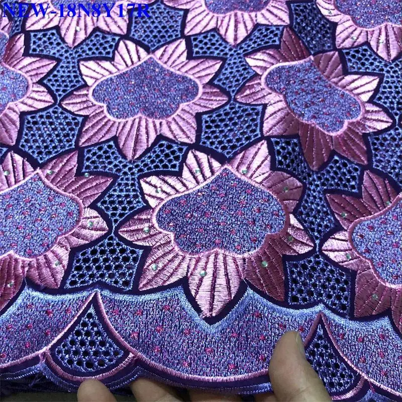Фиолетовый цвет вышивка африканская швейцарская вуаль кружевная ткань высокого качества Африканское швейцарское хлопчатобумажное кружево в швейцарском стиле с камнями CDS02