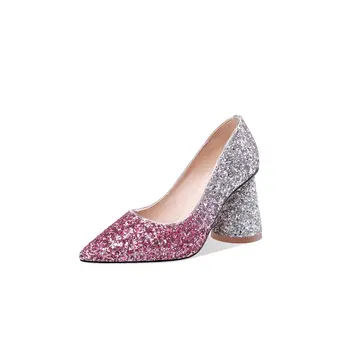 

In 2019, the new fashion with pointed mouth shallow thick with high sequined shoes 40-43