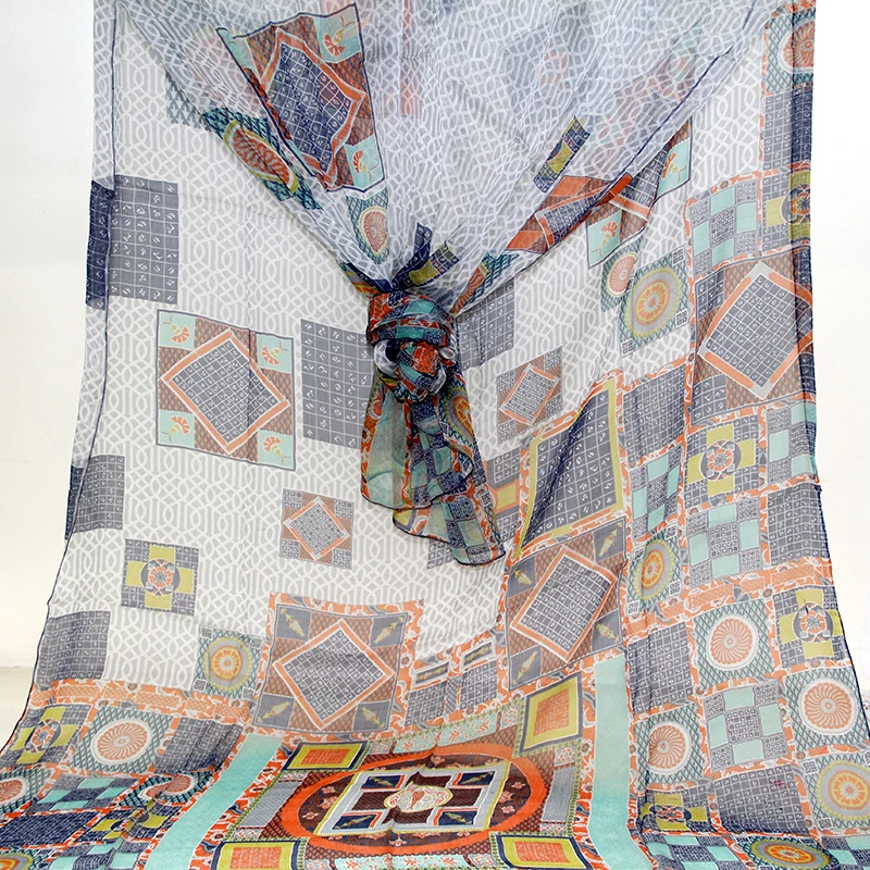 

Chiffon Silk Bandana Scarf Women Fashion Designer Brand Scarf Winter Shawls And Scarves Sjaal Cachecol Echarpes Foulards Femme