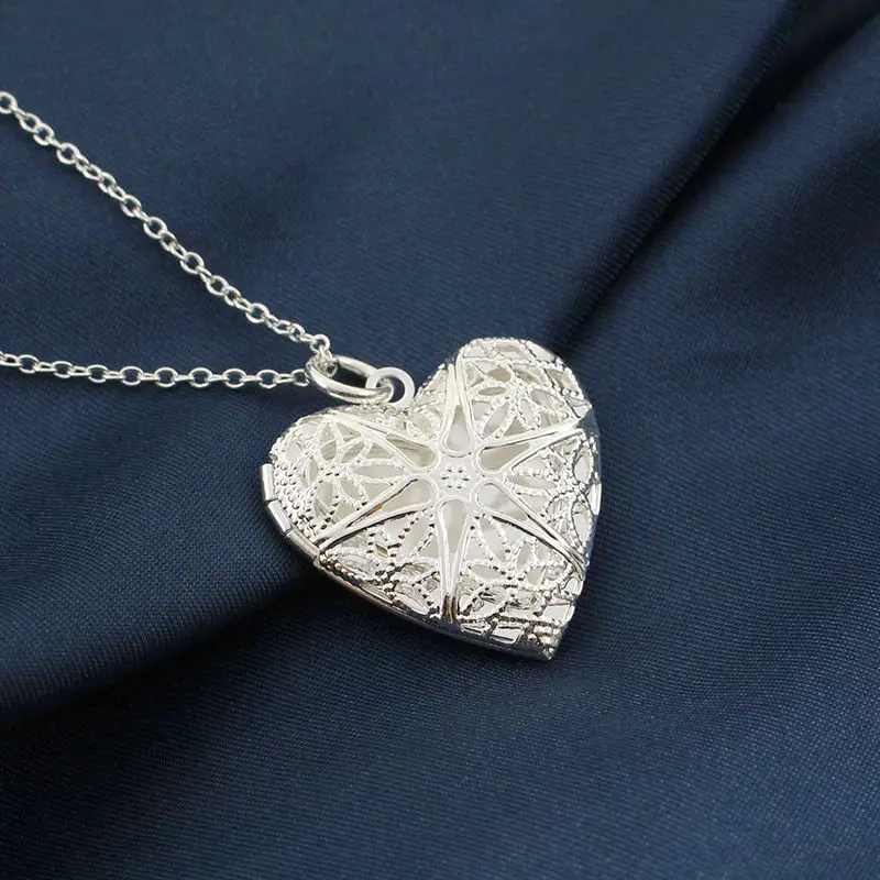 

Knock Fashion Jewelry Silver color Openable Heart Necklace & Pendant Women Creative Valentines Gift