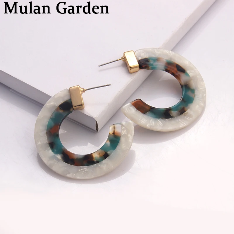 

M&G Fashion Two-color Stitching C Hoop Earrings for Women Elegant Resin Fashion Acrylic Earring Female Hoops Jewelry Accessories
