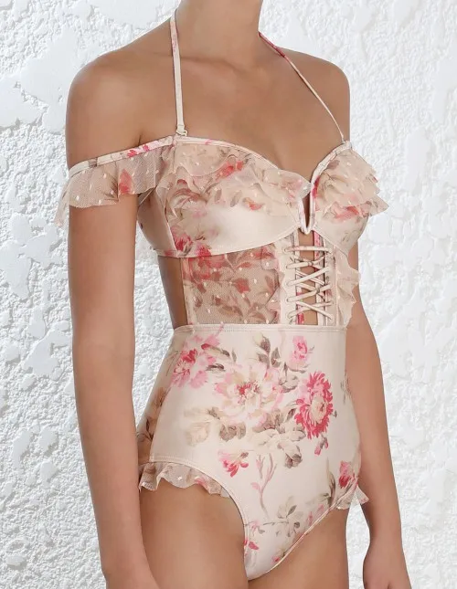 Sexy-Ruffle-Bikini-Women-Swimsuit-Off-Shoulder-Swimwear-Patchwork-Brazilian-Bikini-Set-Beachwear-Hollow-Out-Halter (3)