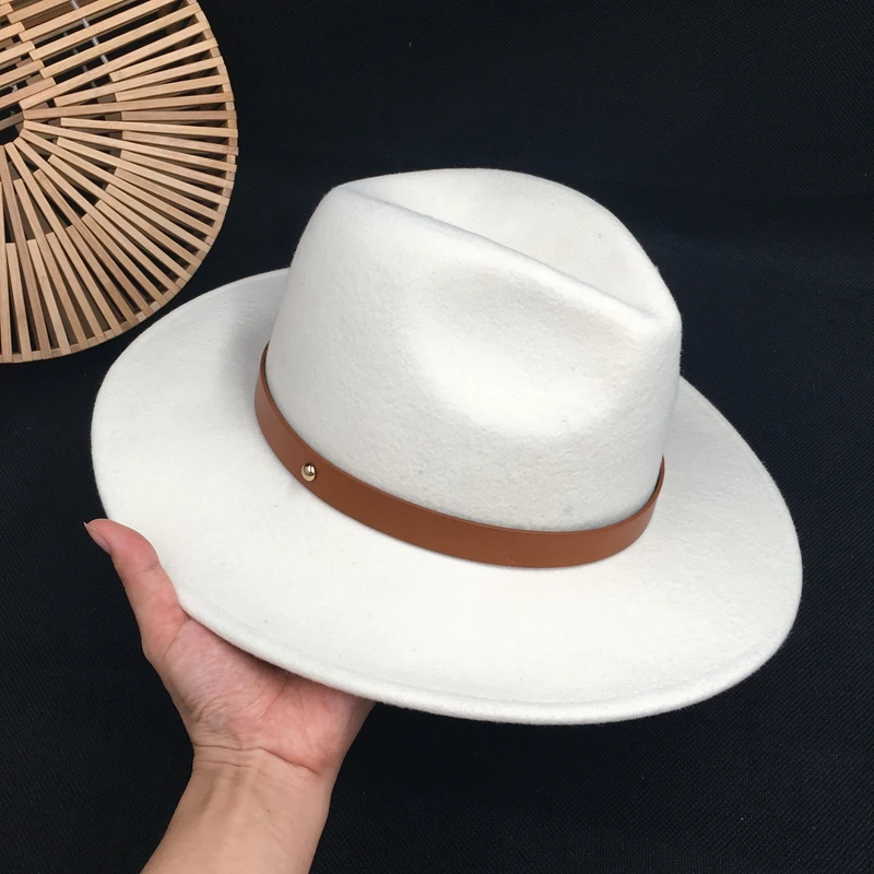 

2019 with new winter web celebrity paragraph white wool felt hat of French style restoring ancient ways Fedoras