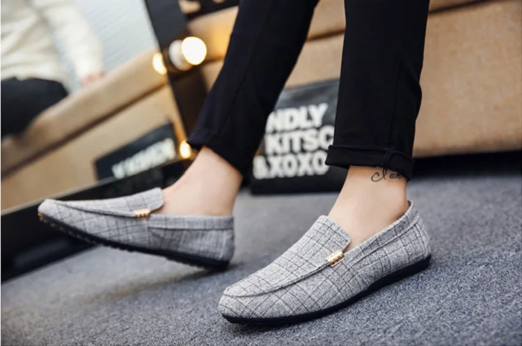 New Summer Man Casual Shoes Breathable Wear-resistant massage Canvas Fashion Solid Color Hard-Wearing Korean Flat Shoes Male (2)