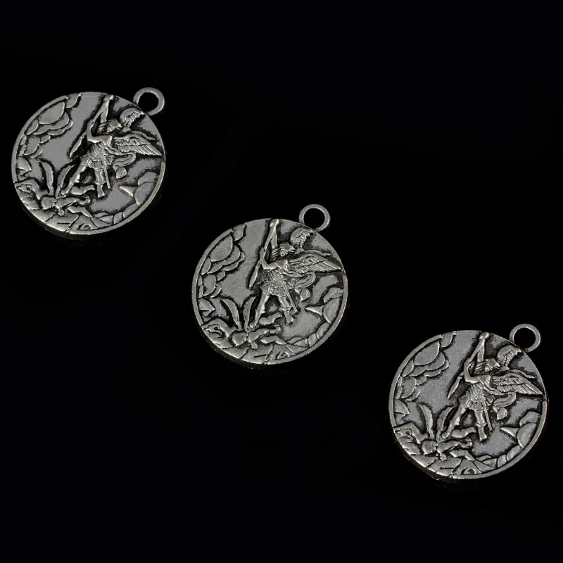 

60 / Pcs Free Shipping A Lot Classic Antique Silver Religious Angel Saint Michael 'for Us Charms Pendant Jewelry