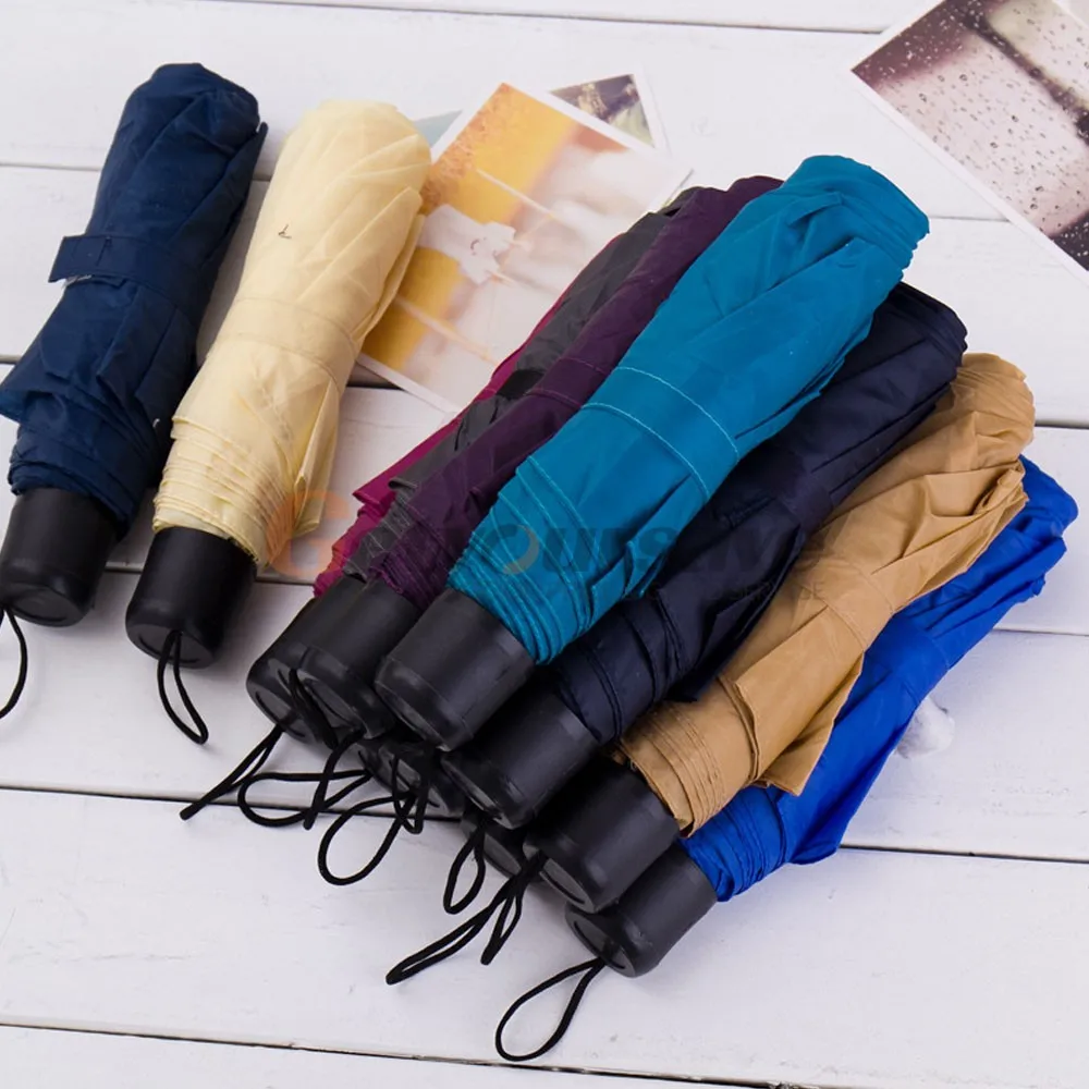 

Portable Alloy Foldable Umbrella Couple Short Handle Umbrella Mini UV Protection Fold Compact Umbrella Sun Umbrella 3 Fold