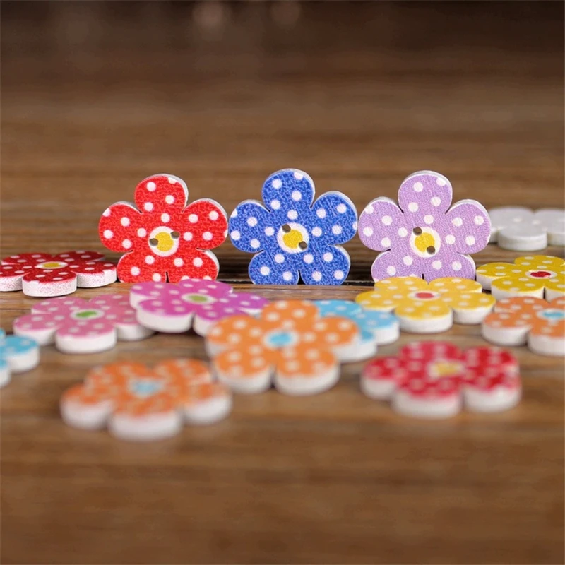 50Pcs-lot-Wooden-Buttons-2-Holes-Mixed-Wood-Sewing-Buttons-15MM-Flower-Shaped-Buttons-Crafts-Sewing (1)