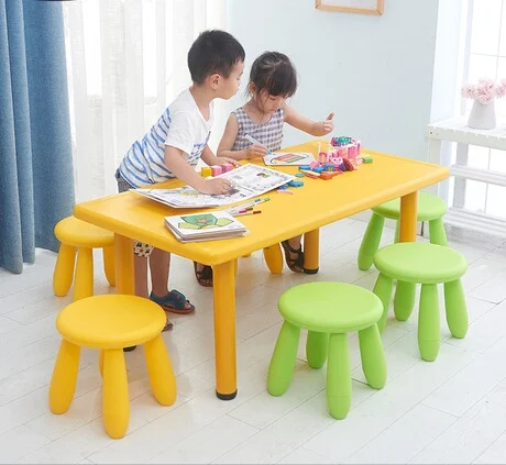 Наборы детской мебели 1 стол+ 4 табурета наборы пластиковая детская мебель наборы детские стульчики и стол для учебы минималистичные 120*60*50 см