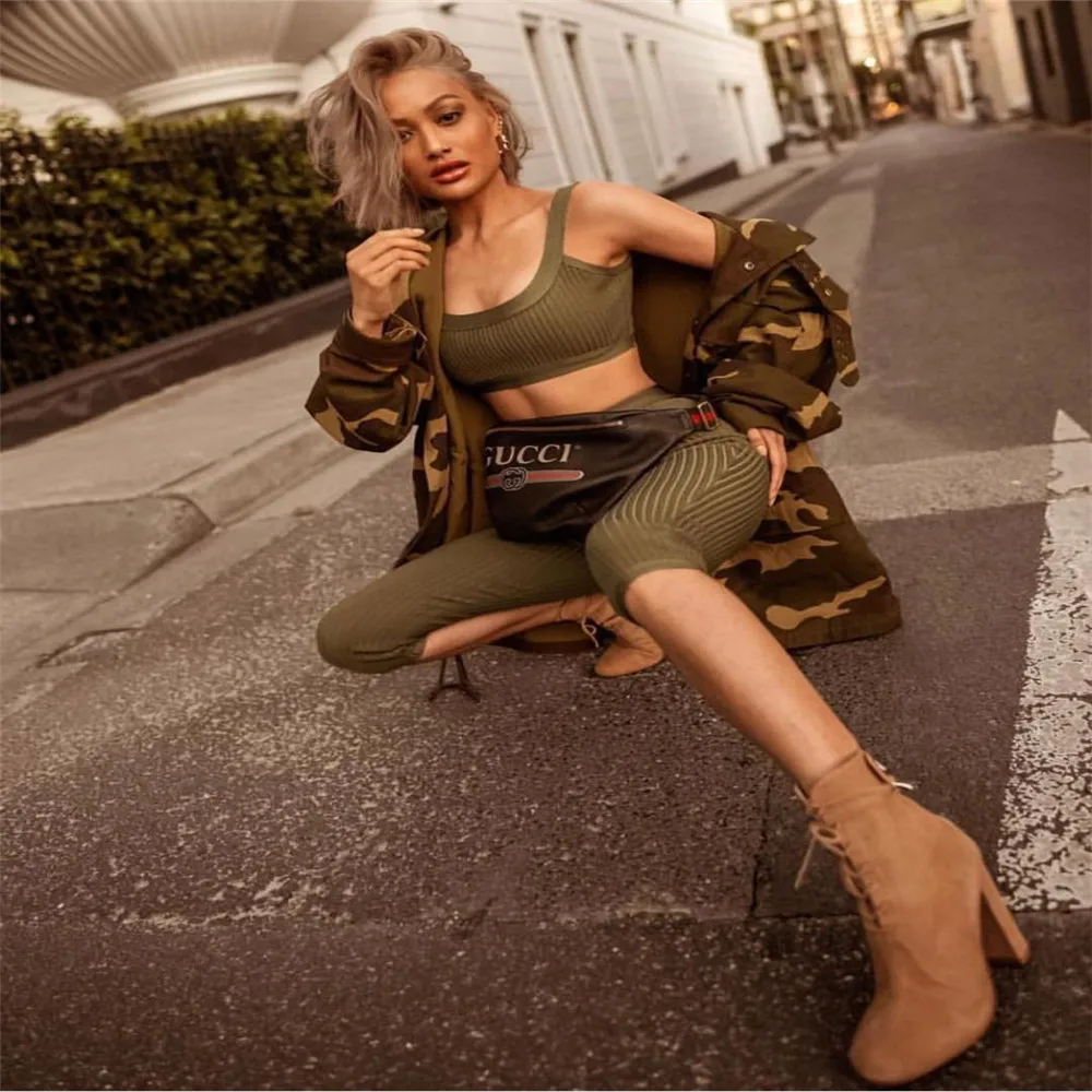 

2019 New Bandage Fashion Design Sleeveless Spaghetti Shoulder Strap O-neck Sexy Wholesale Women Celebrity Party 2 Pieces Suits