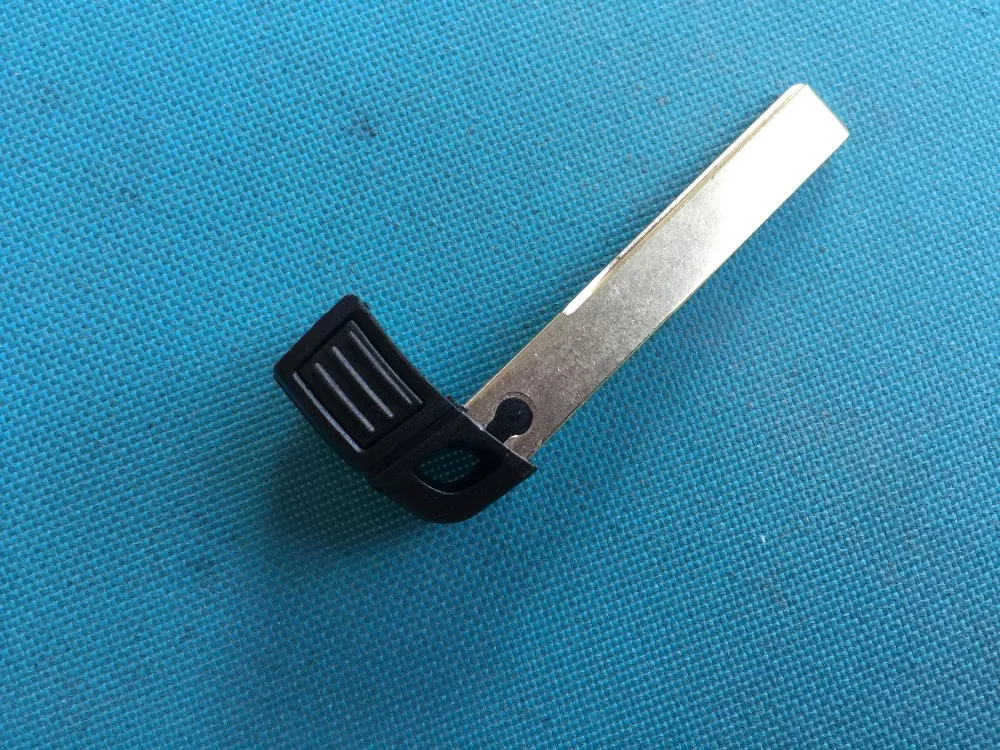 1Pc Of New Replacement Remote Car Key Shell Blade Uncut For Bmw Case Cover Blank Accessories Auto Parts Hot Selling Cheap Price |