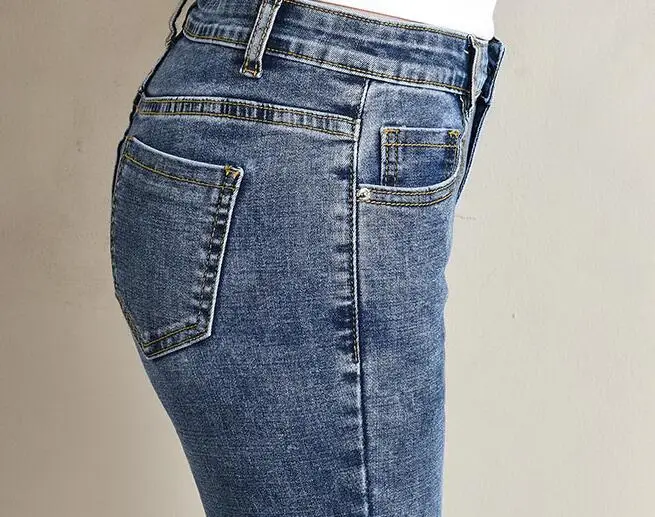 Джинсы с вышивкой, джинсовые расклешенные штаны для женщин, для похудения, смесь хлопка, новая мода размера плюс, Капри с высокой талией, женские весенние tyn0920