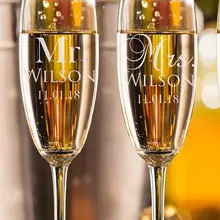 Набор из 2 Персонализированные г-н Mrs имя и Дата свадьбы бокалы для шампанского, пользовательские бокалы для шампанского свадебный подарок для пары тостов