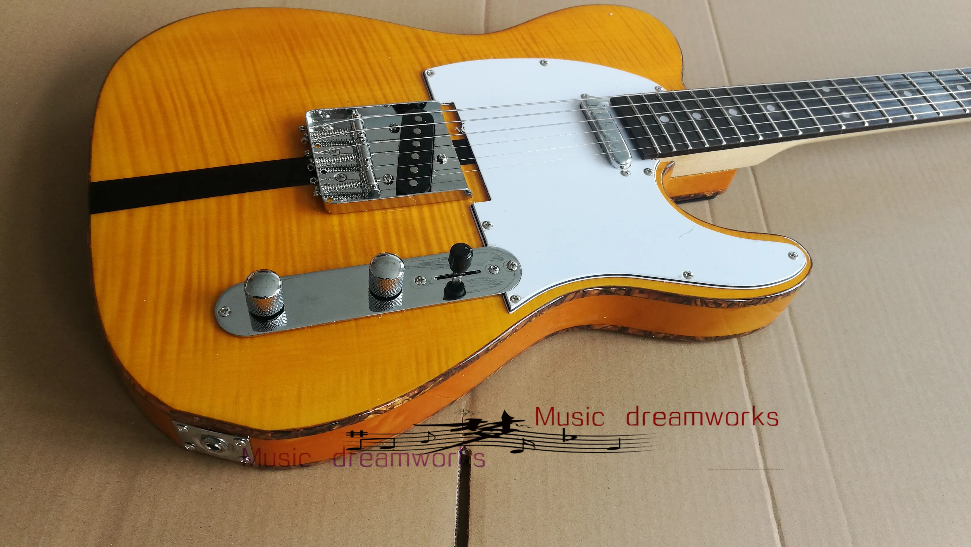 

China firehawk electric guitar, T1L2 Body double flamed maple The color and logo can be changed Free shipping