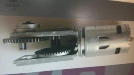 

Olive harvester motor with gear