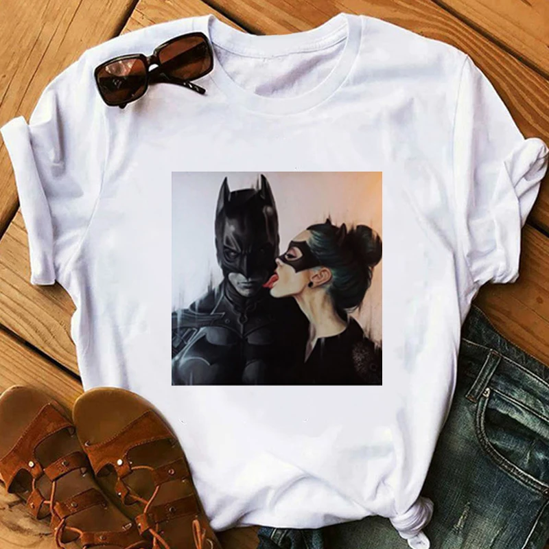 

Summer Women tshirts Batman and Catwoman Kiss t shirt Fashion Cool T-Shirt Girl White tops Tees 2019 Short Sleeve cloth